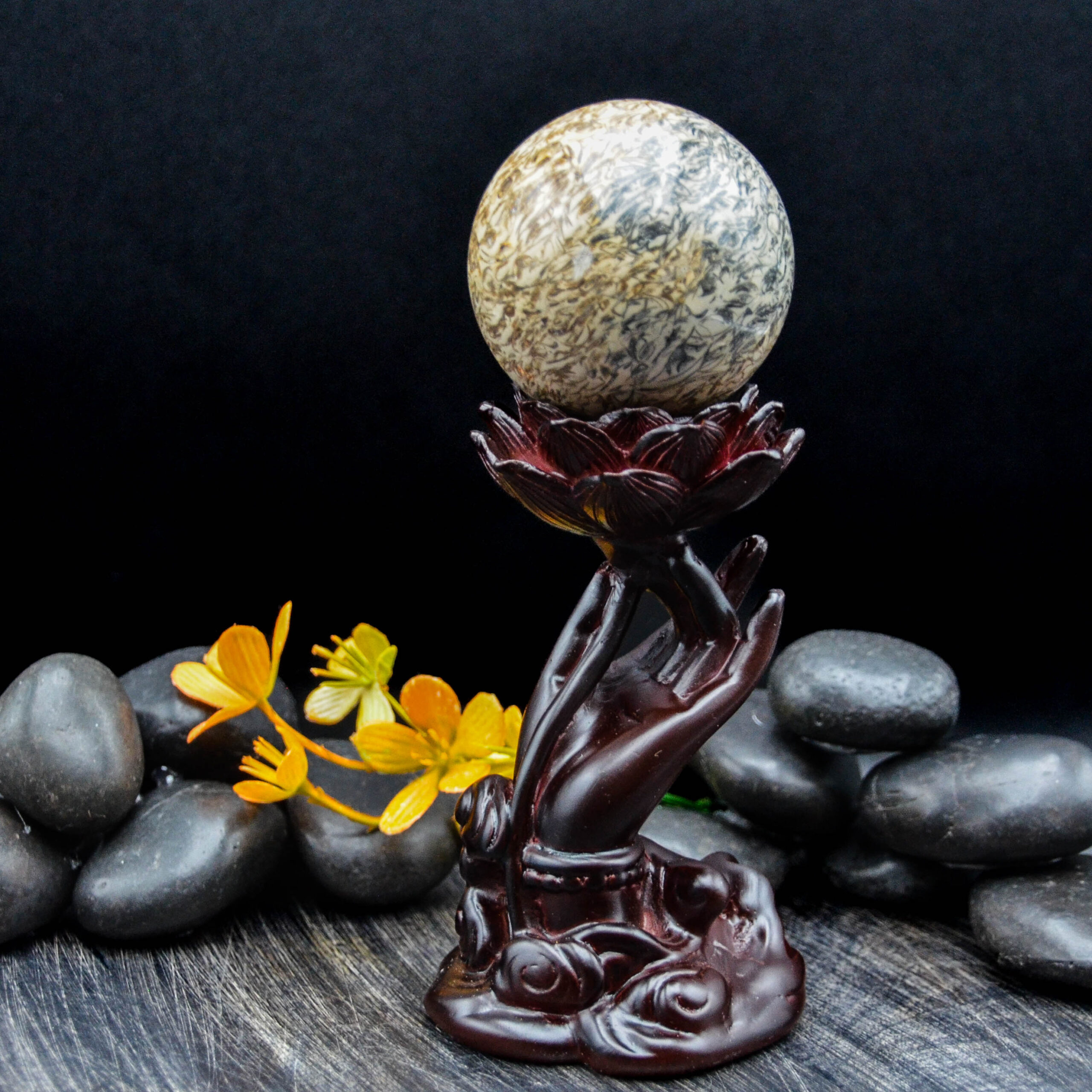 Bown Resin Lotus Buddha Guanyin Hand Crystal Sphere Display Stand